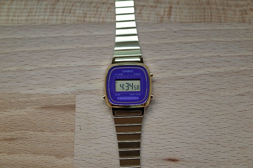 Casio top vintage violet